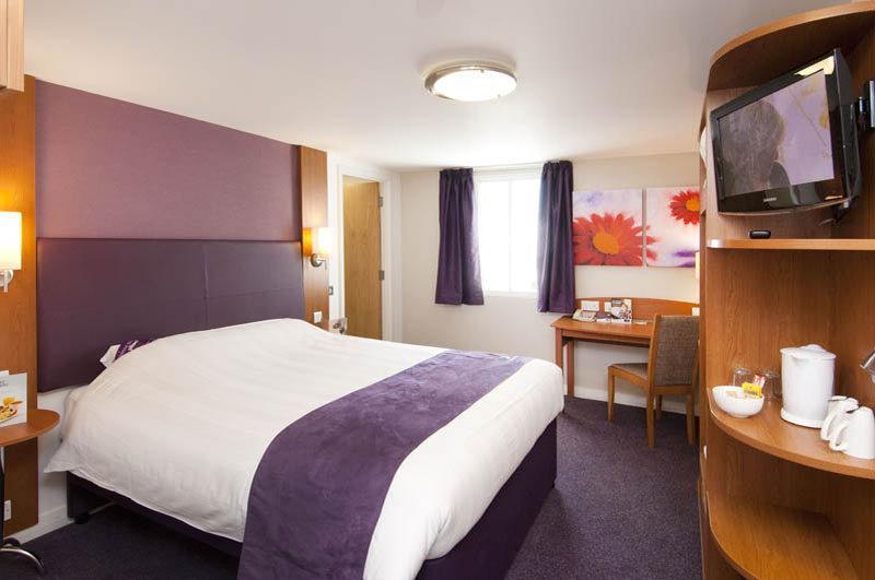 Premier East Hotel 3*